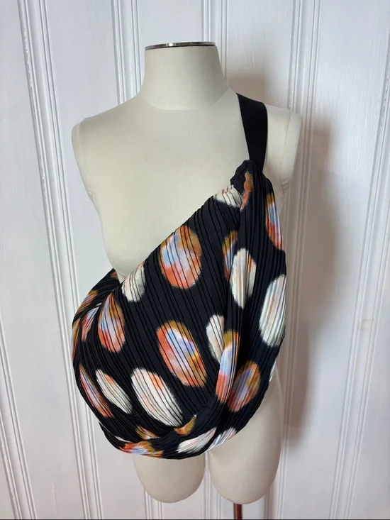 PARFOIS Pleated Half-Moon Lightweight Crossbody Bag | Sling / Shoulder Bag - Picture 1 of 7